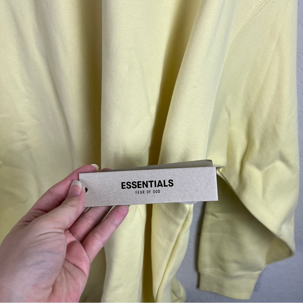NEW NWT Essentials Fear Of God Sweatshirt Relaxed Crewneck Sweater - Picture 11 of 15